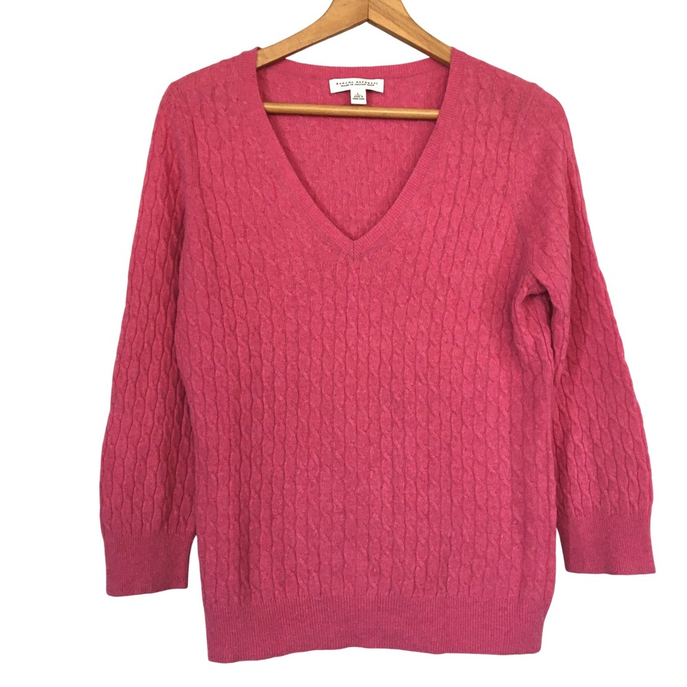 Banana Republic Pink Cable Knit V Neck Sweater  L Cashmere Wool Italian Yarn‎
